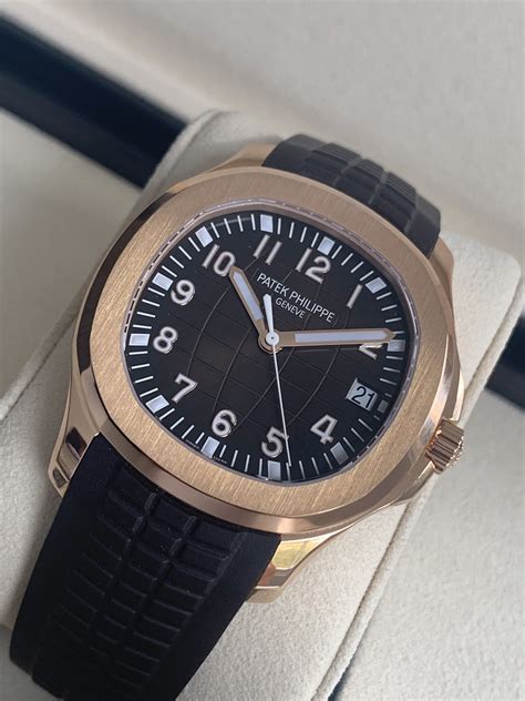 patek philippe aquanaut rose gold.